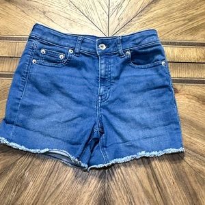 EUC Vineyard Vines Girls’ Cut-Off Denim Blue Jean Shorts — Size 10